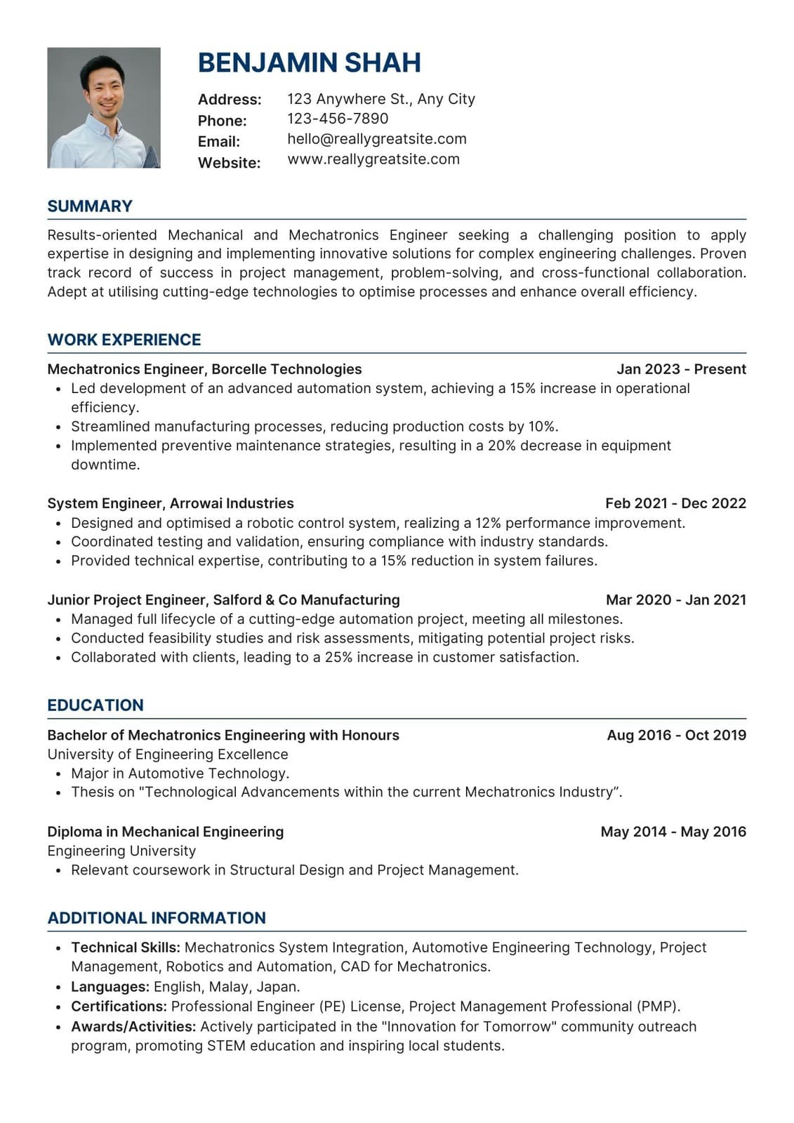 Blue and White Clean And Profesional Resume